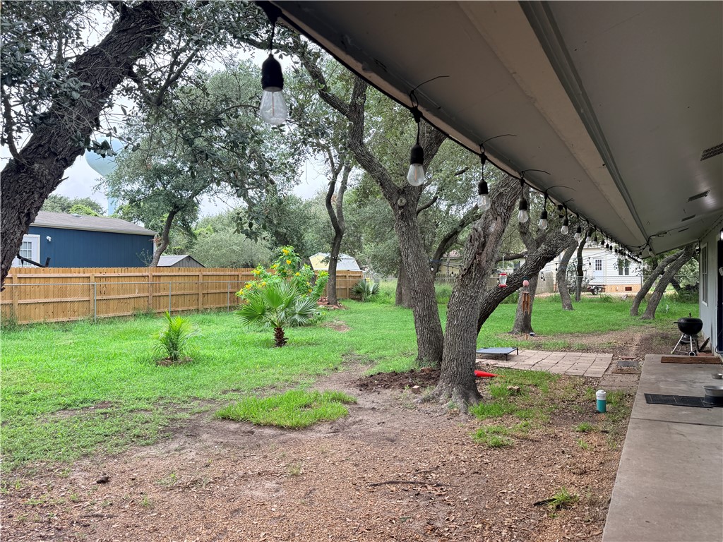 303 W 3rd Street Rockport TX 78382