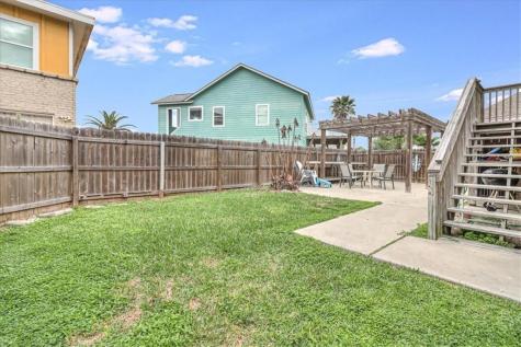 912 S 11th Street Port Aransas TX 78373
