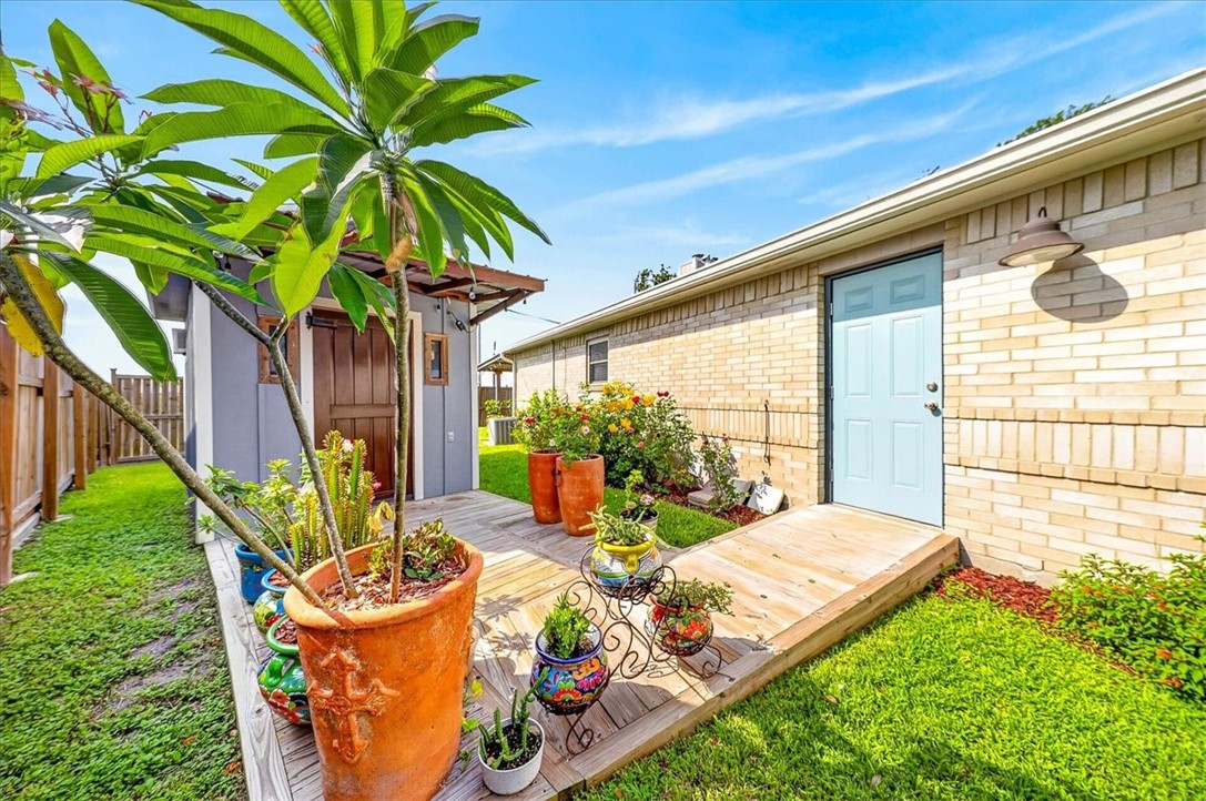 6034 Blue Water Drive Corpus Christi TX 78415