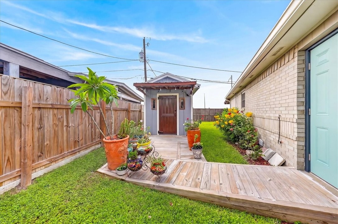 6034 Blue Water Drive Corpus Christi TX 78415