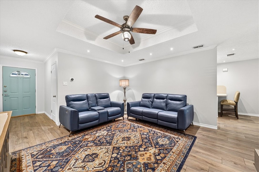 6034 Blue Water Drive Corpus Christi TX 78415