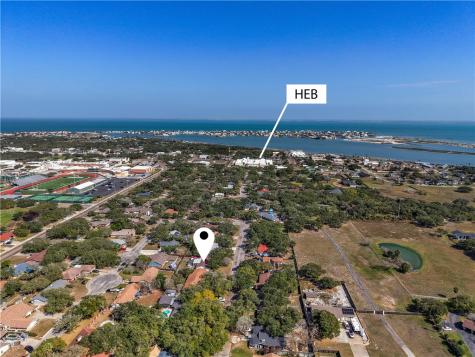 1202 S Paisano Street Rockport TX 78382