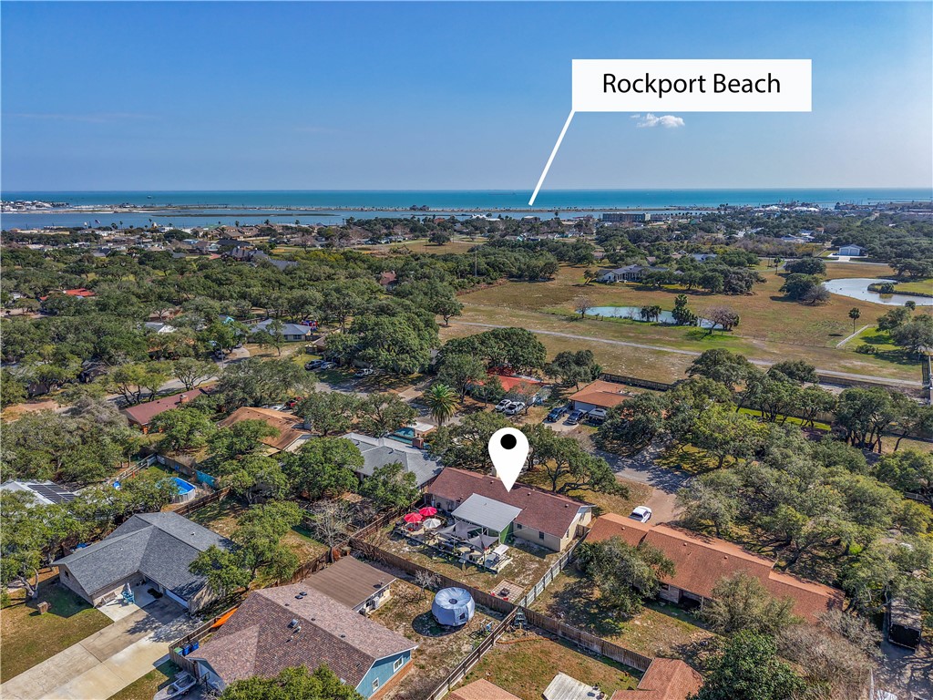 1202 S Paisano Street Rockport TX 78382