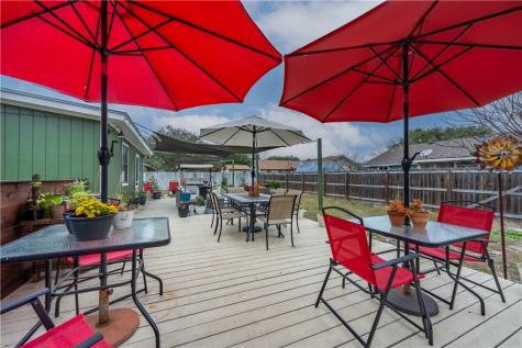 1202 S Paisano Street Rockport TX 78382