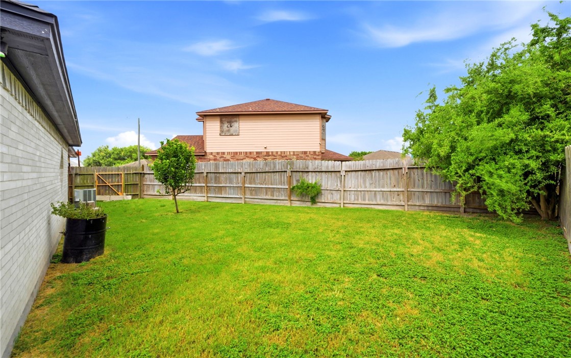 6906 Windy Cove Circle Corpus Christi TX 78414