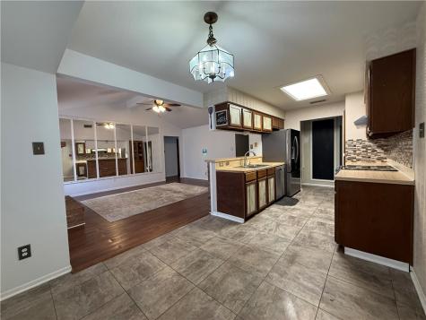 902 Saint Timothy Street Corpus Christi TX 78418
