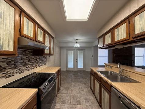 902 Saint Timothy Street Corpus Christi TX 78418