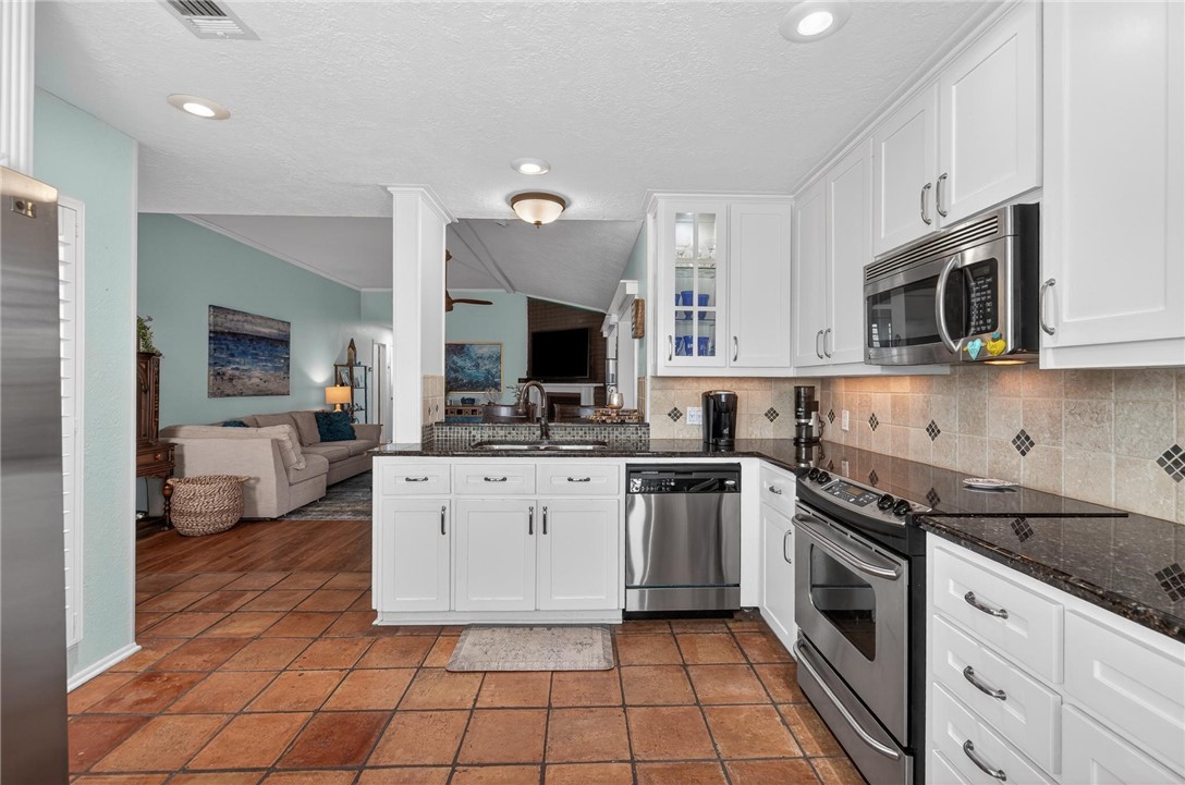 13918 Eaglesnest Bay Drive Corpus Christi TX 78418