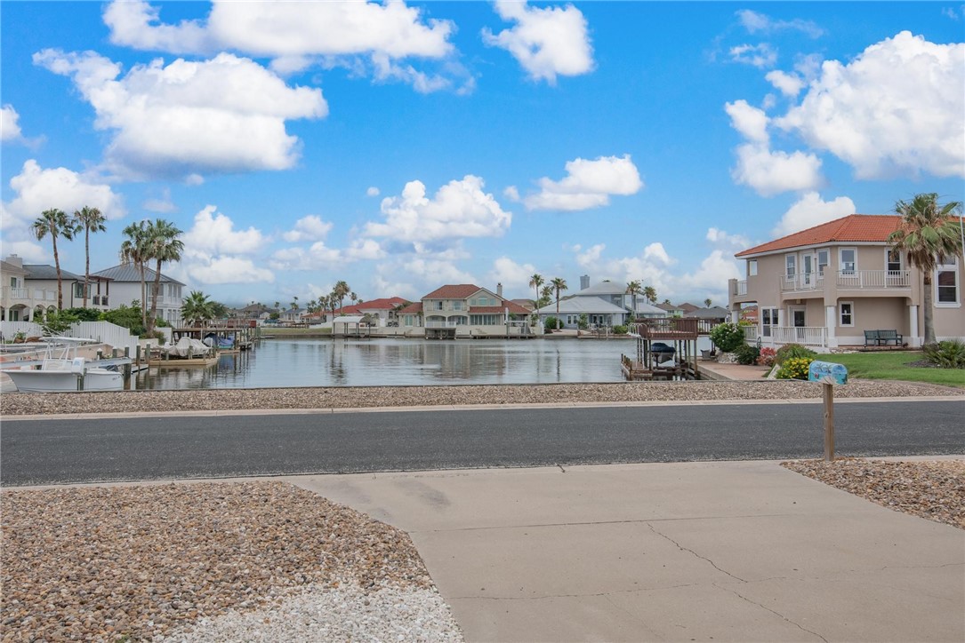 13918 Eaglesnest Bay Drive Corpus Christi TX 78418