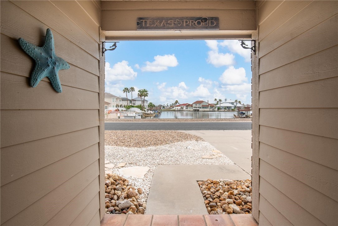 13918 Eaglesnest Bay Drive Corpus Christi TX 78418