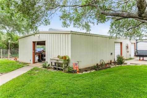 345 Trail Ridge Drive Sandia TX 78383