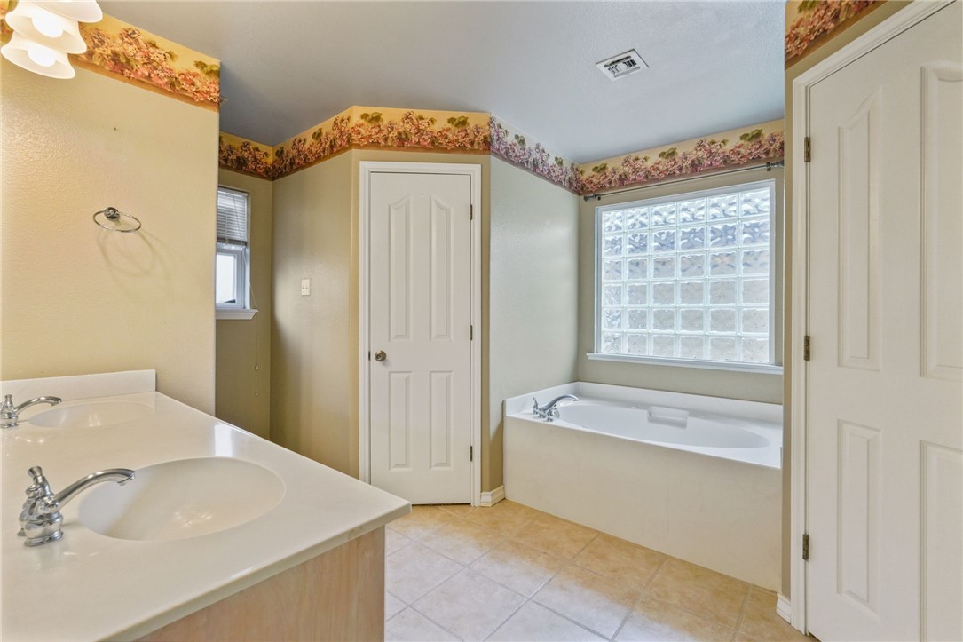 4206 Aaron Cove Corpus Christi TX 78413