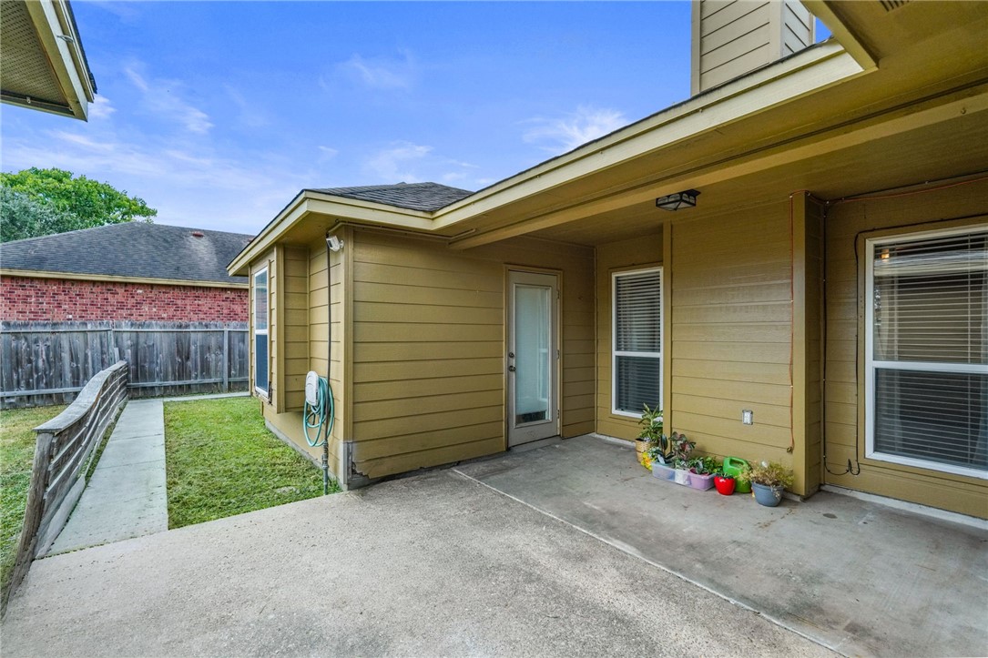 4206 Aaron Cove Corpus Christi TX 78413
