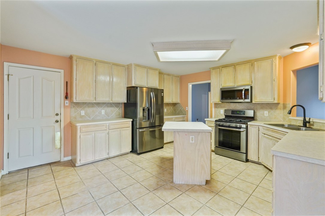 4206 Aaron Cove Corpus Christi TX 78413