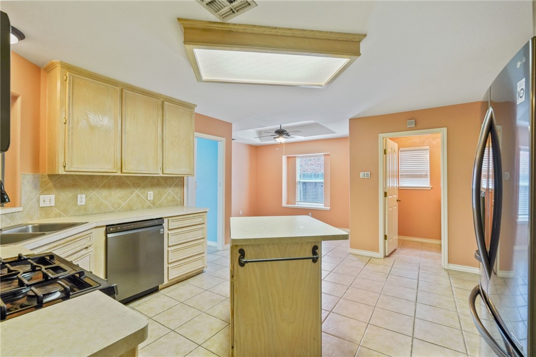 4206 Aaron Cove Corpus Christi TX 78413