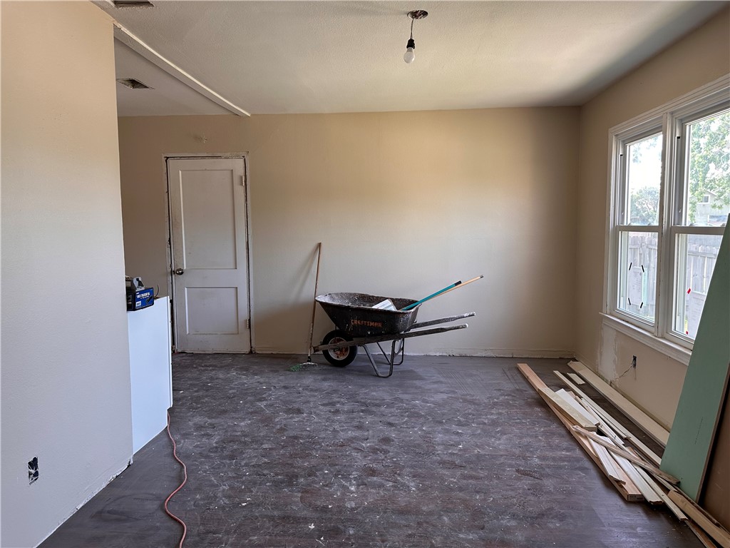 3801 Chestnut Street Corpus Christi TX 78411