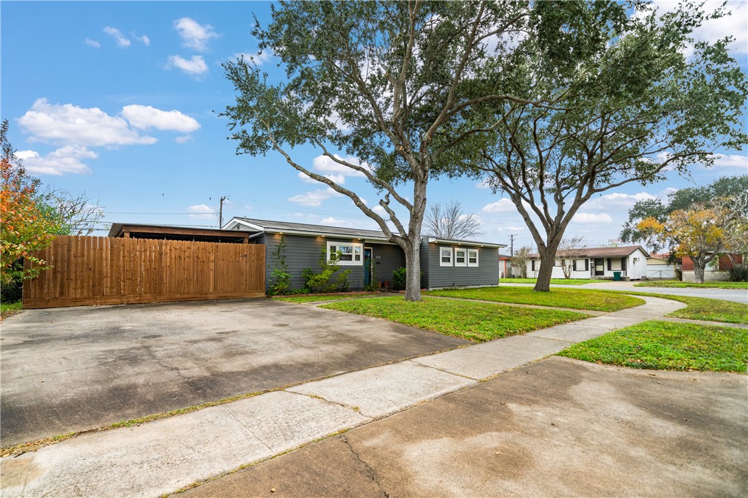 4338 Yucca Street Corpus Christi TX 78411