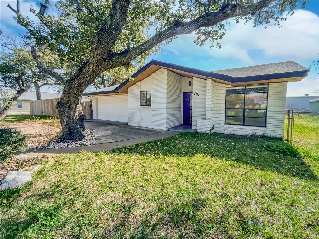 131 S 8th Street Aransas Pass TX 78336