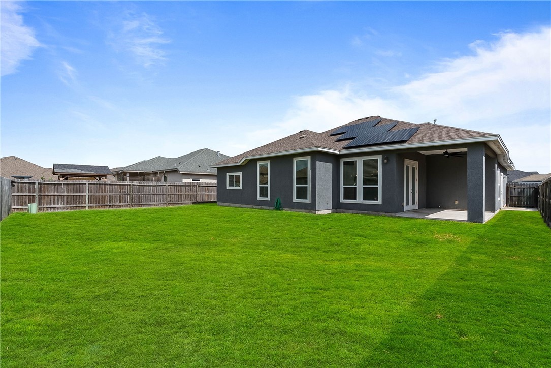 1717 Sea Oak Drive Corpus Christi TX 78418