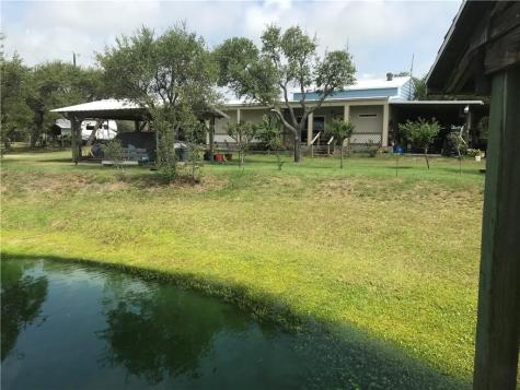 1431 W 12th Street Rockport TX 78382