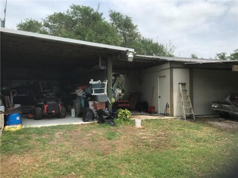 1431 W 12th Street Rockport TX 78382
