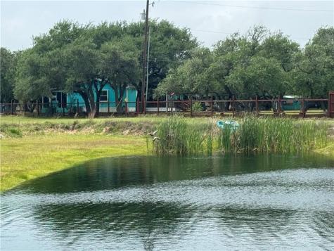 1431 W 12th Street Rockport TX 78382