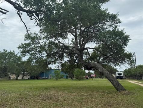 1431 W 12th Street Rockport TX 78382