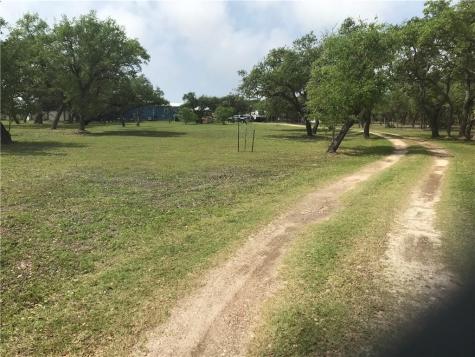 1431 W 12th Street Rockport TX 78382