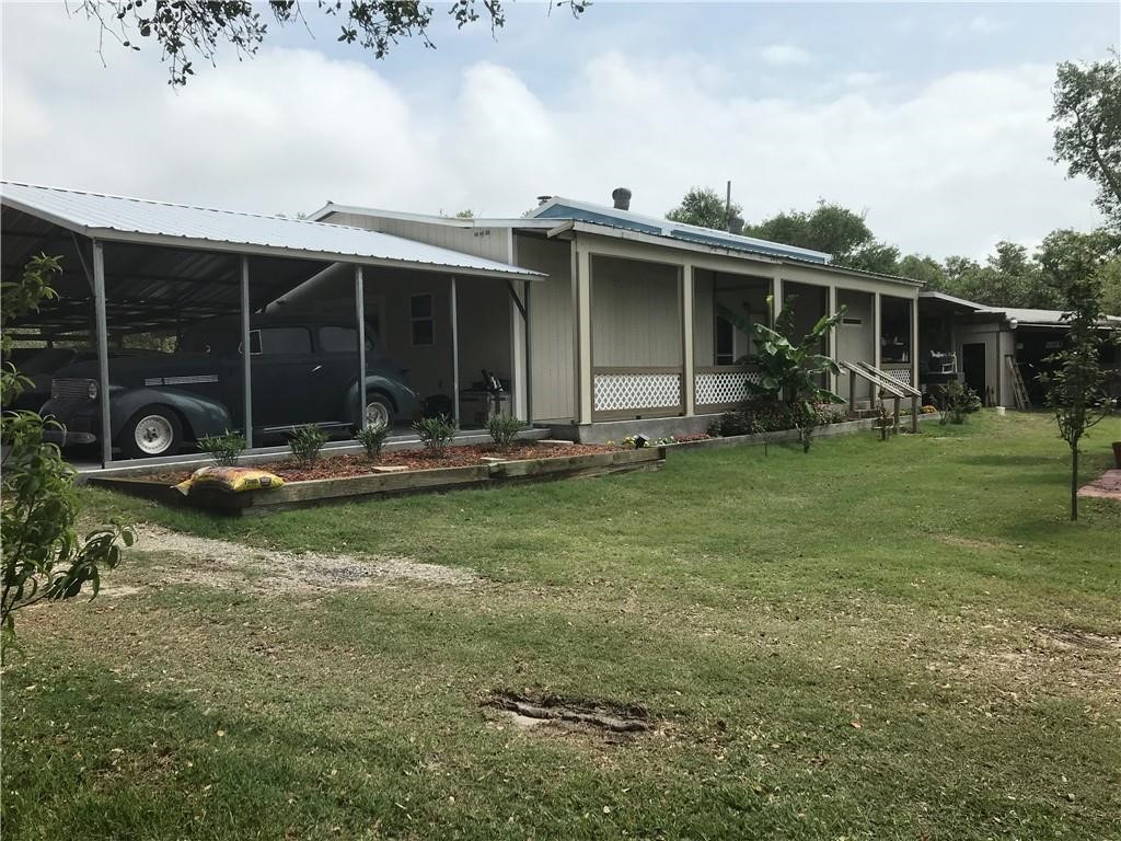 1431 W 12th Street Rockport TX 78382