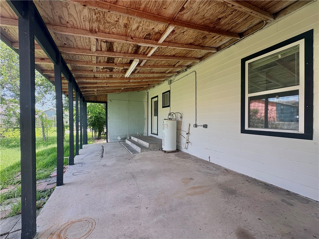 1613 6th Street Corpus Christi TX 78404