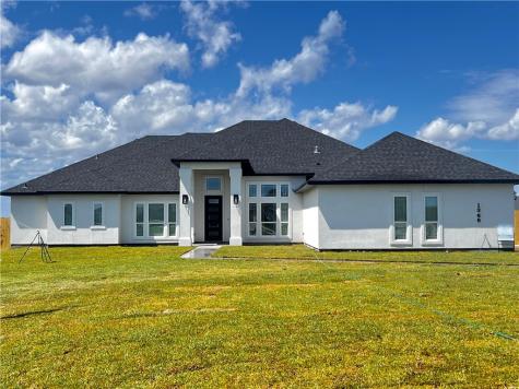 1366 Maid Marian Court Corpus Christi TX 78415
