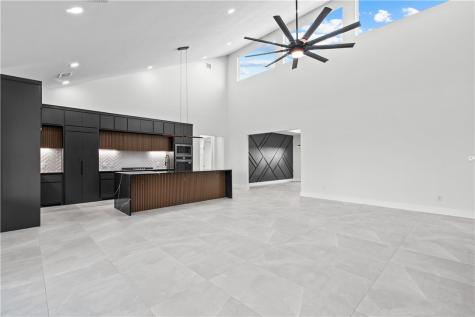 1494 Irigoyen Court Corpus Christi TX 78415