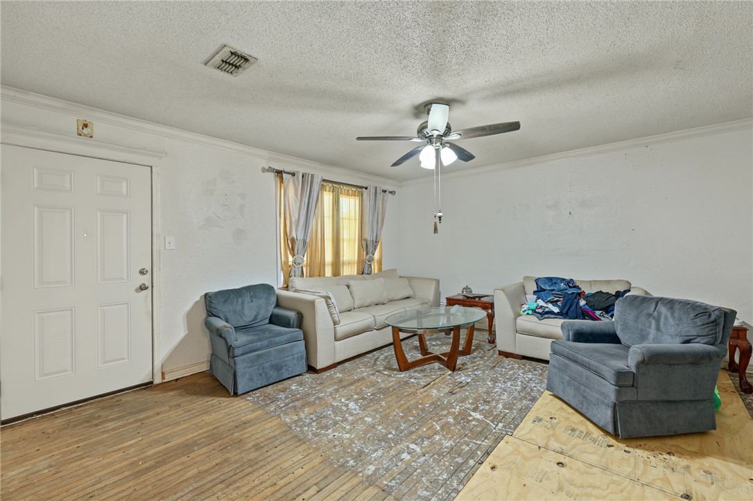 4320 Hollywood Terrace Corpus Christi TX 78415