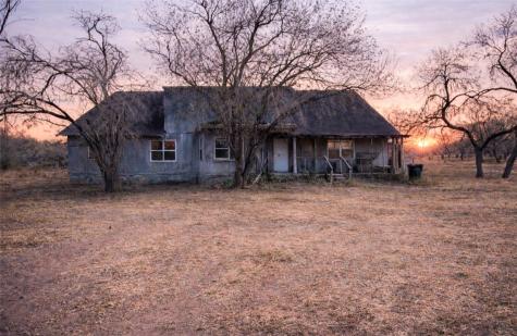 244 N County Road 1032 Kingsville TX 78363