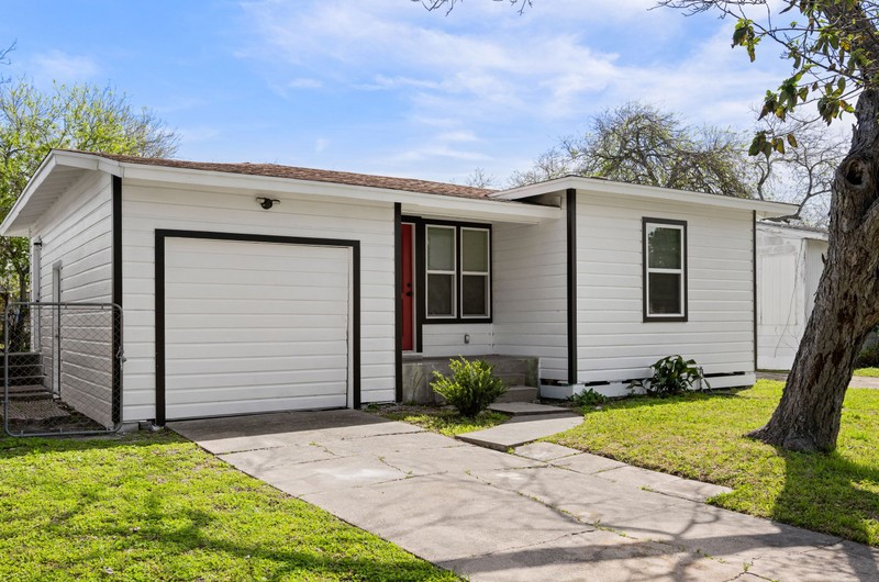 2818 Cloyde Street Corpus Christi TX 78404