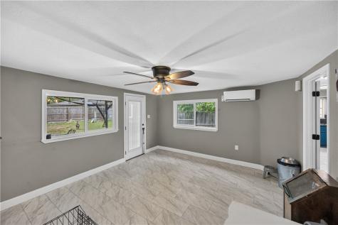 102 Terlingua Drive Portland TX 78374
