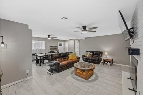 102 Terlingua Drive Portland TX 78374