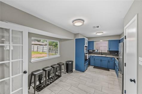 102 Terlingua Drive Portland TX 78374