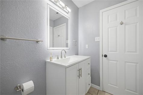 1733 Kern Drive Corpus Christi TX 78412