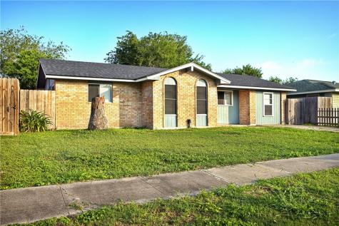 1733 Kern Drive Corpus Christi TX 78412