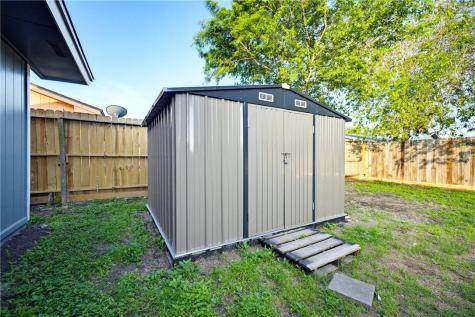 1733 Kern Drive Corpus Christi TX 78412