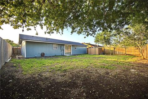 1733 Kern Drive Corpus Christi TX 78412
