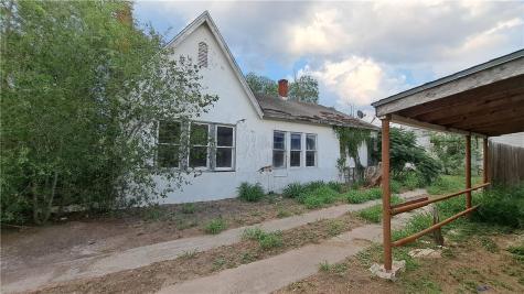 709 W Lee Avenue Kingsville TX 78363