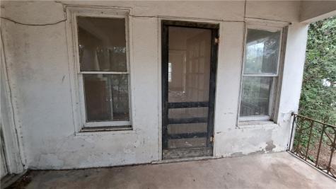 709 W Lee Avenue Kingsville TX 78363