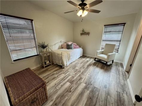 720 Santa Dolores Kingsville TX 78363