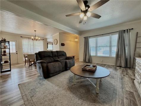 720 Santa Dolores Kingsville TX 78363