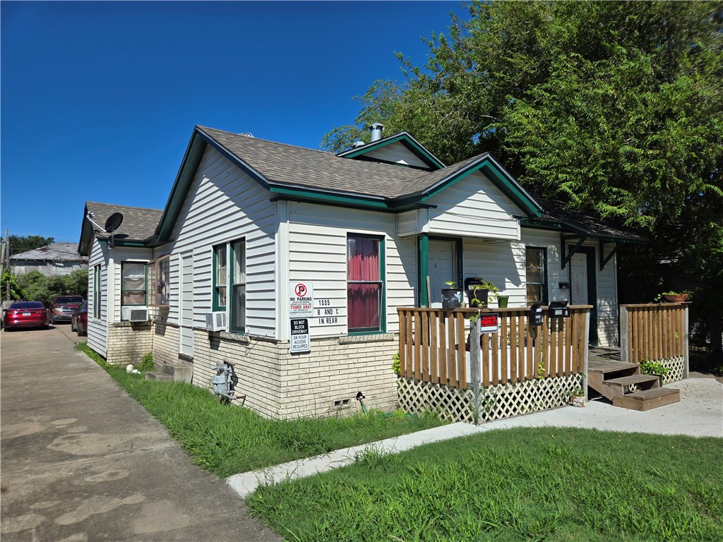1335 6th Street Corpus Christi TX 78404