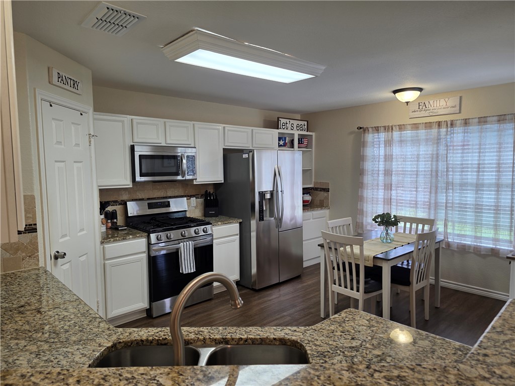 7118 Windwillow Court Corpus Christi TX 78414
