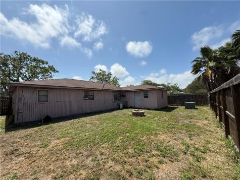 9570 Waxwing Street Corpus Christi TX 78418