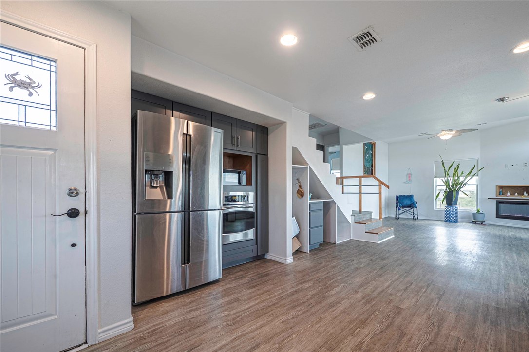 401 Old Salt Lake Rockport TX 78382